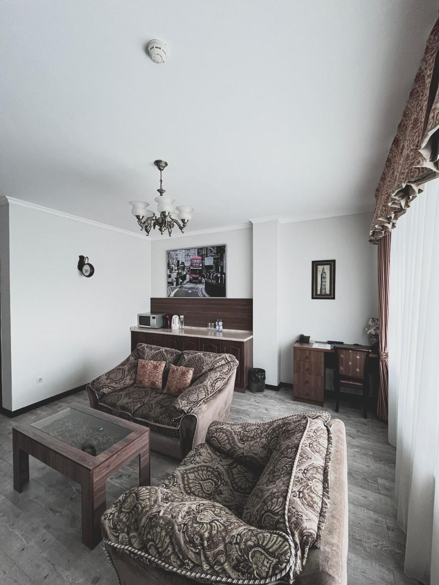 Vip House Hotel Nur-Sultan  Exterior photo