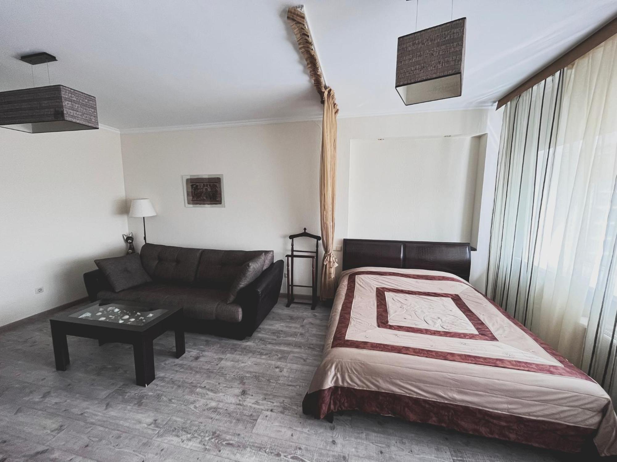 Vip House Hotel Nur-Sultan  Exterior photo