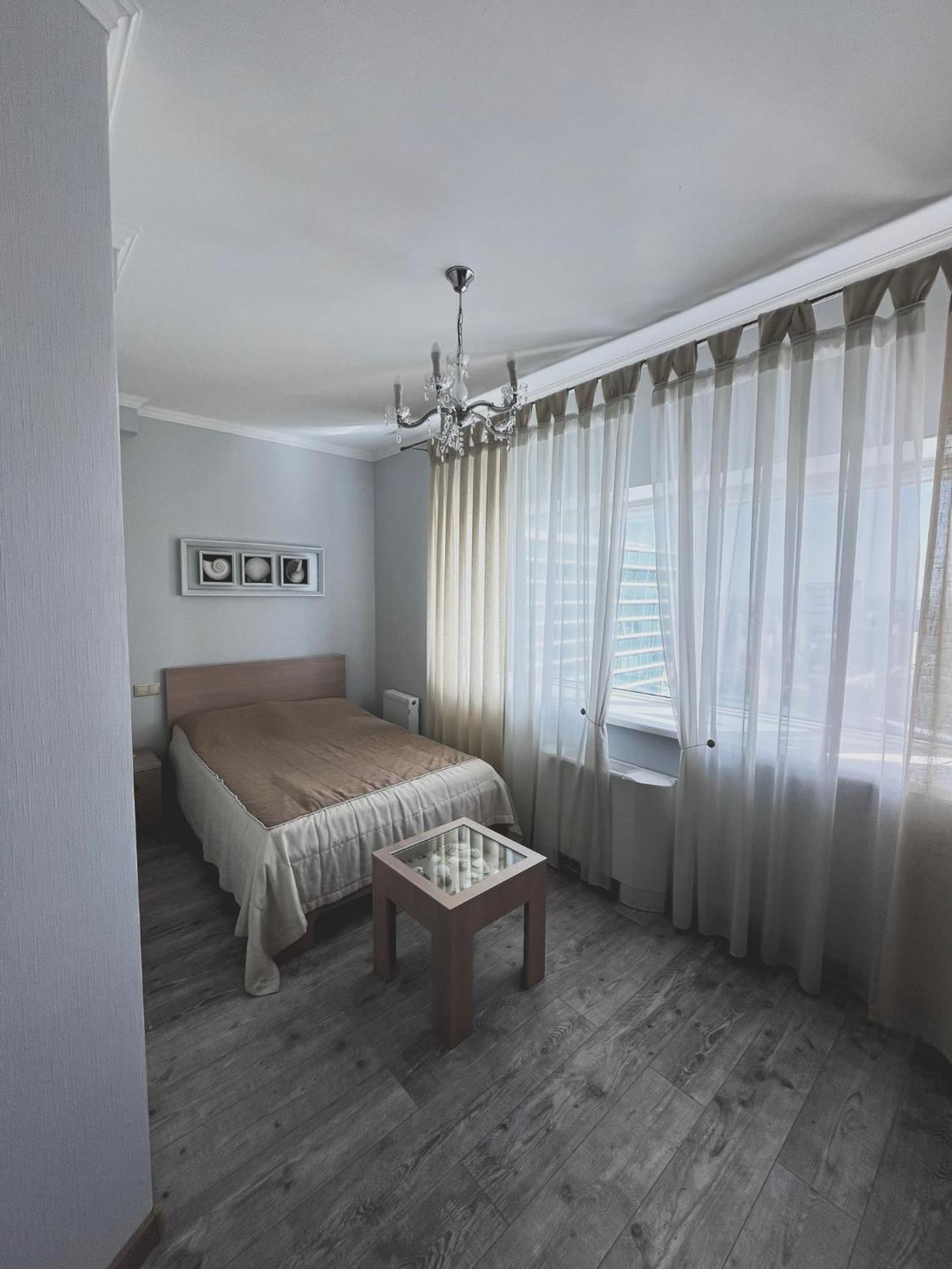 Vip House Hotel Nur-Sultan  Exterior photo