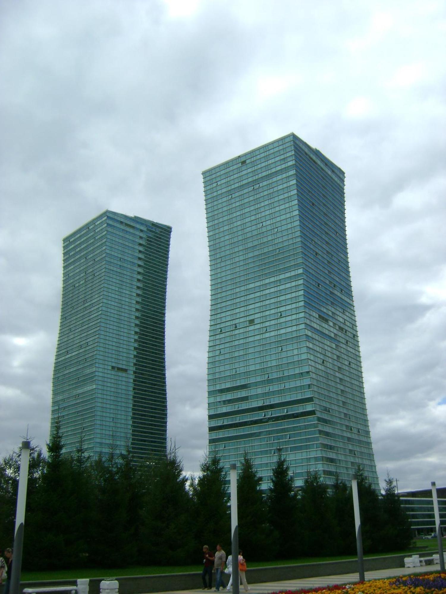 Vip House Hotel Nur-Sultan  Exterior photo