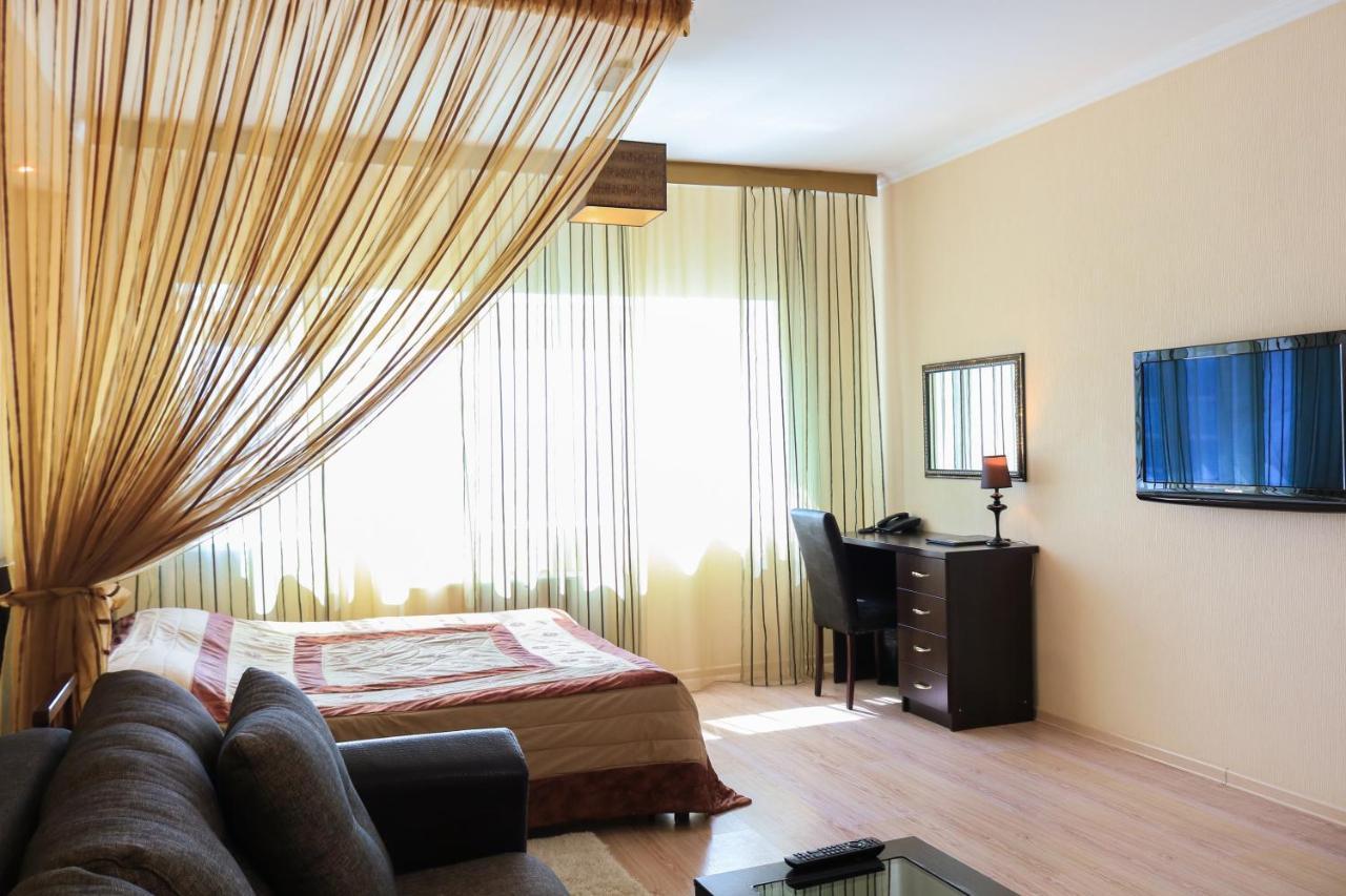 Vip House Hotel Nur-Sultan  Exterior photo